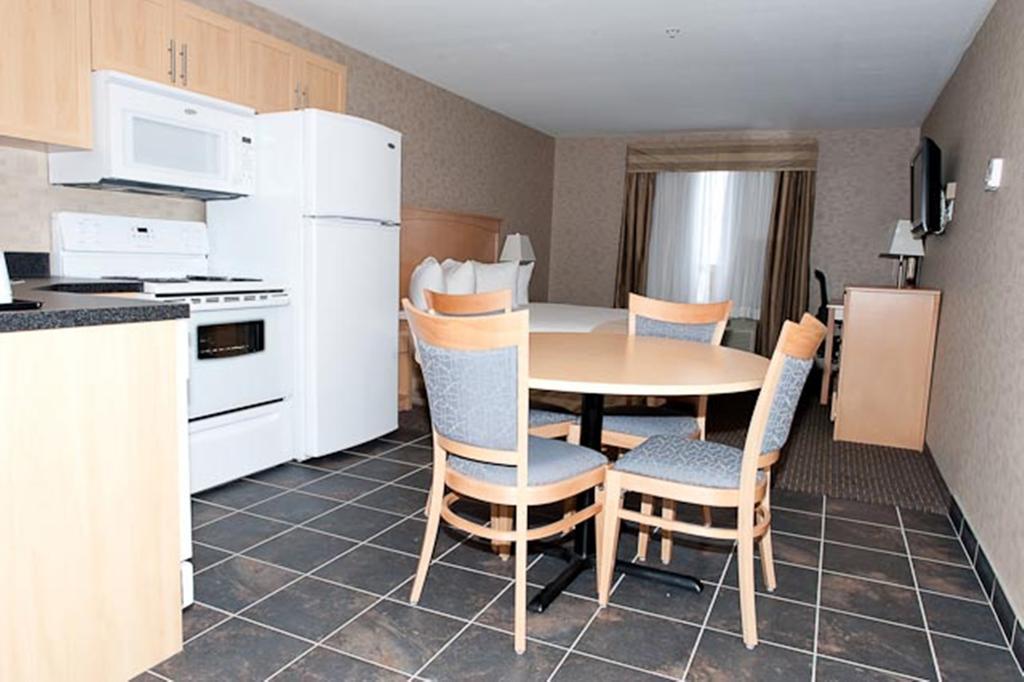 Paradise Inn And Suites Valleyview Zewnętrze zdjęcie